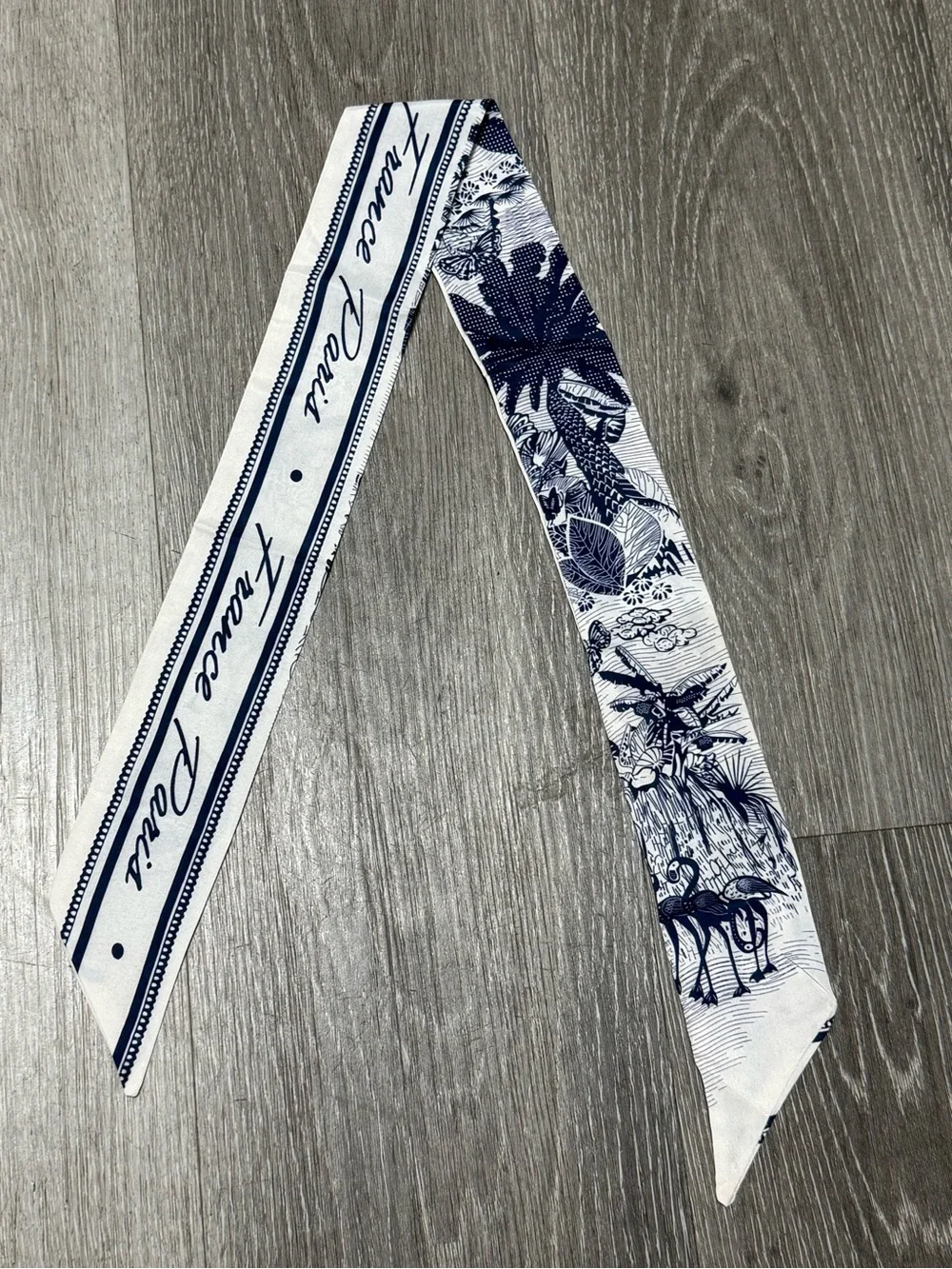 None elegant navy